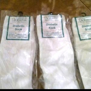10 individual pairs of diabetic socks